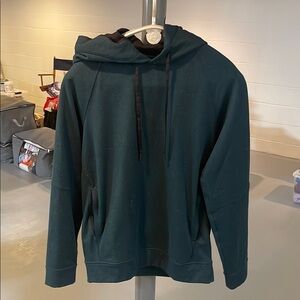 Lululemon Men's Green Hoodie